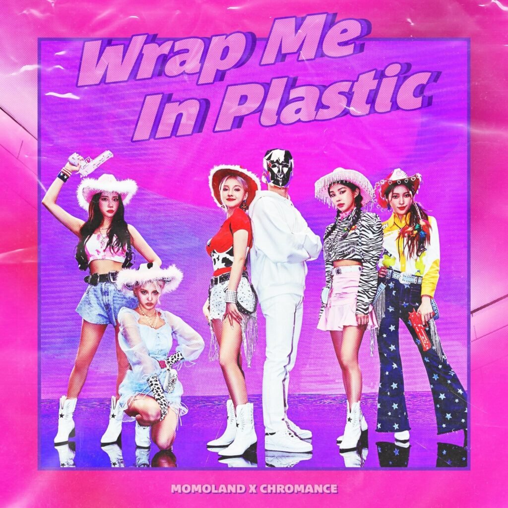 Momoland teams up with CHROMANCE for the Korean version of 'Wrap Me In